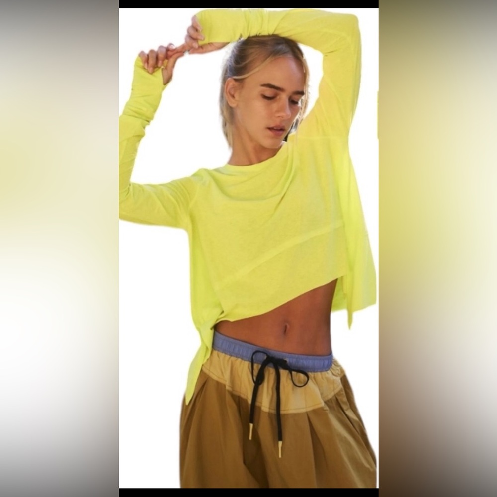 Free people movement Tempo long sleeve
Ba
